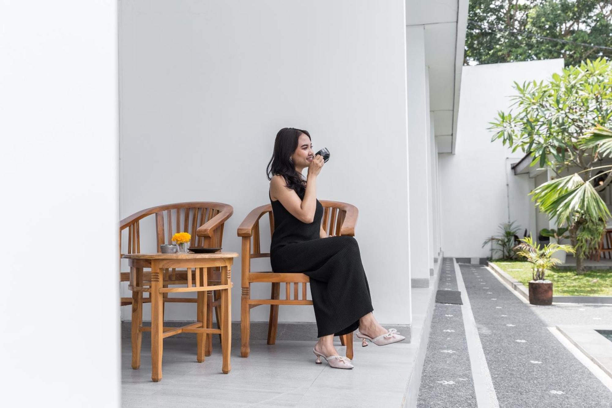 Maisaba Canggu Hotel & Coworking Space Exteriör bild