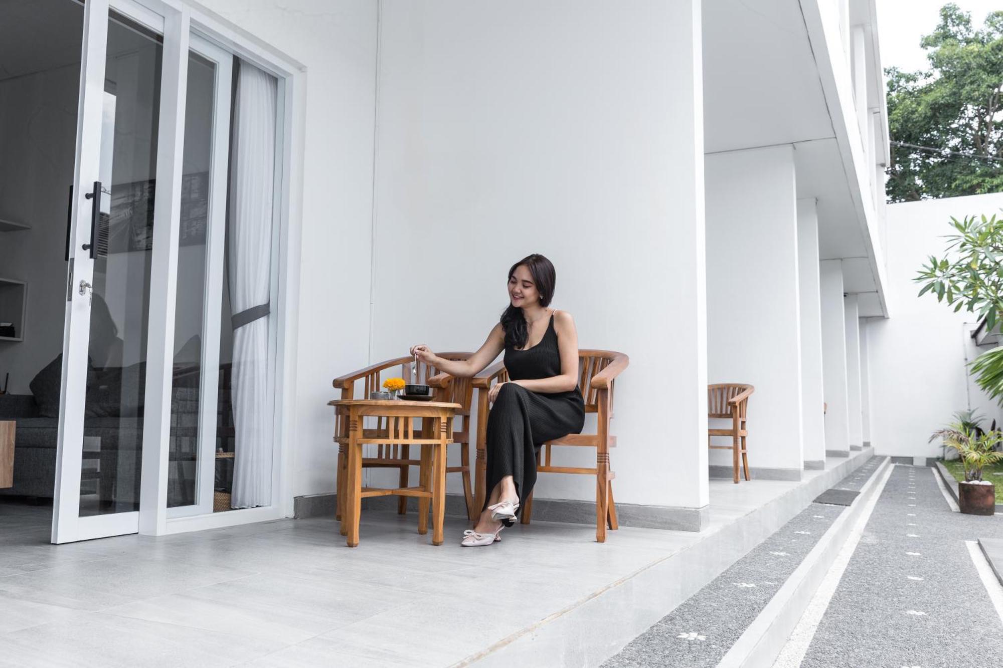 Maisaba Canggu Hotel & Coworking Space Exteriör bild